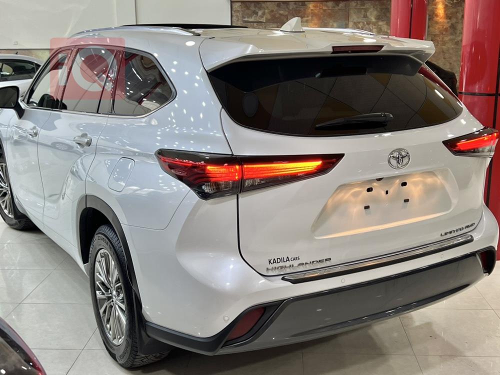 تويوتا هايلاندر